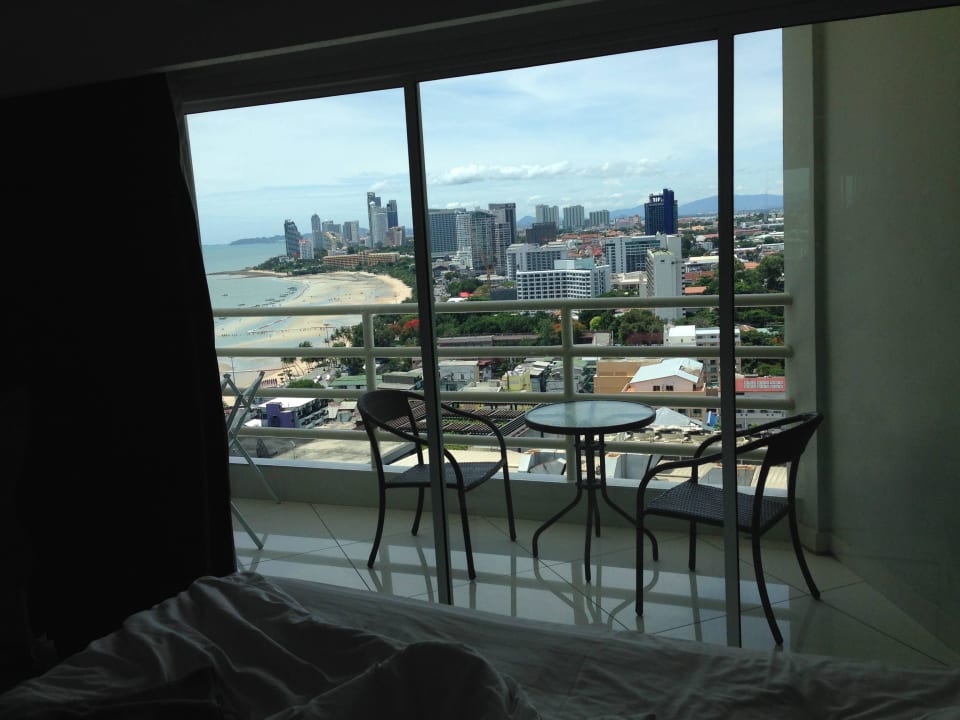 Balkon Hotel Vtsix Condo Service at View Talay Condo Pattaya