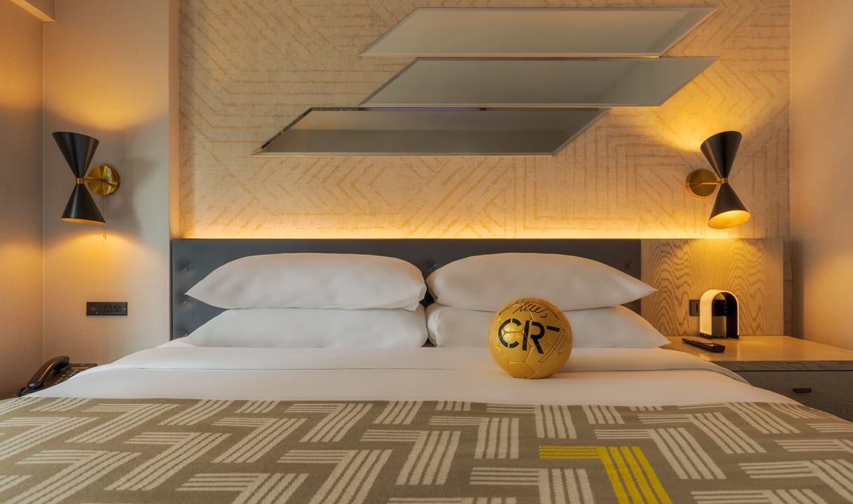 Zimmer Pestana CR7 Times Square