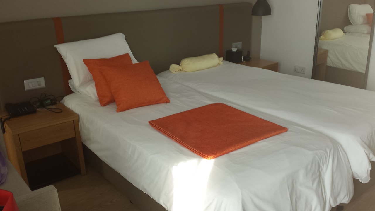 Zimmer Crystal Springs Beach Hotel