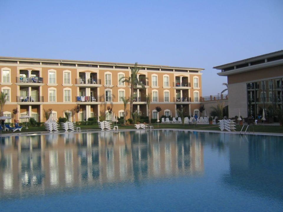 Pool Grupotel Playa de Palma Suites & Spa