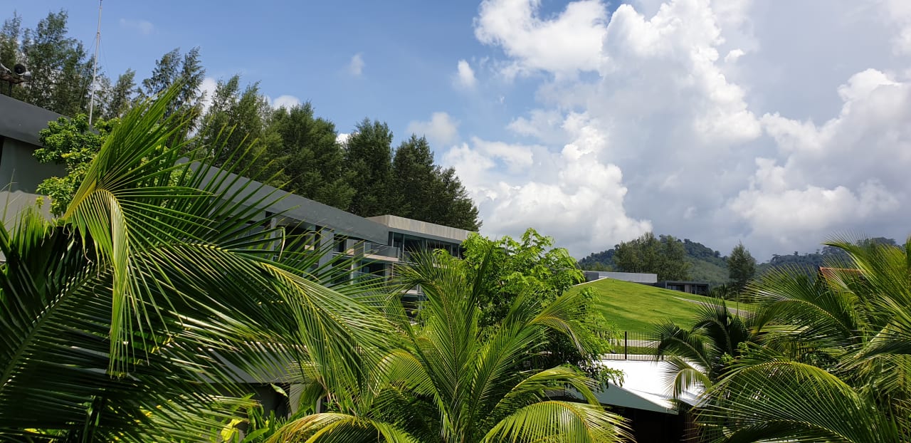 Außenansicht La Vela Khao Lak