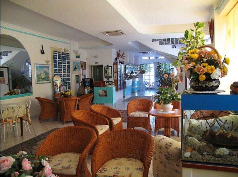 Sala lettura e relax Hotel Marconi