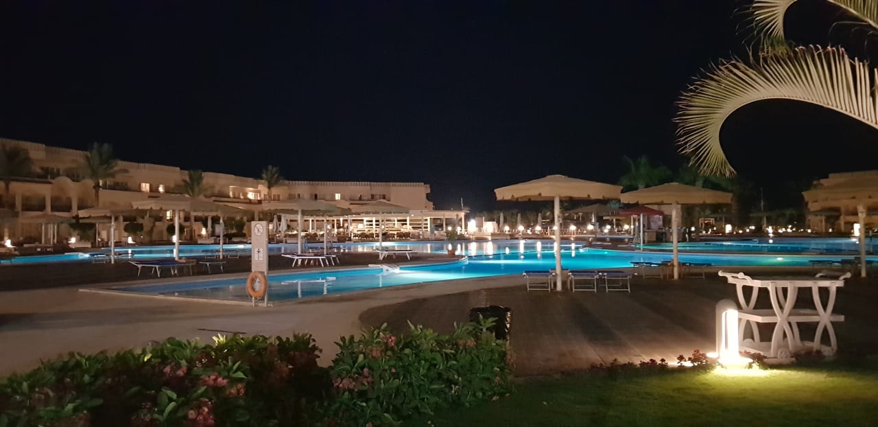 Pool Pickalbatros Royal Moderna Resort-Sharm El Sheikh