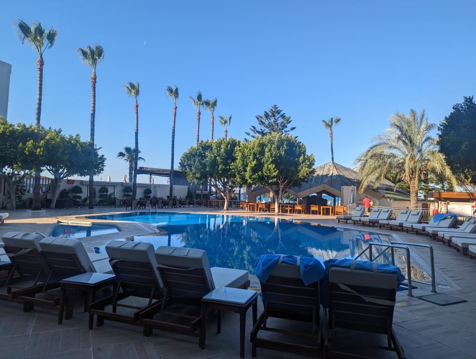 Pool Nerton Hotel - Erwachsenenhotel ab 16 Jahren