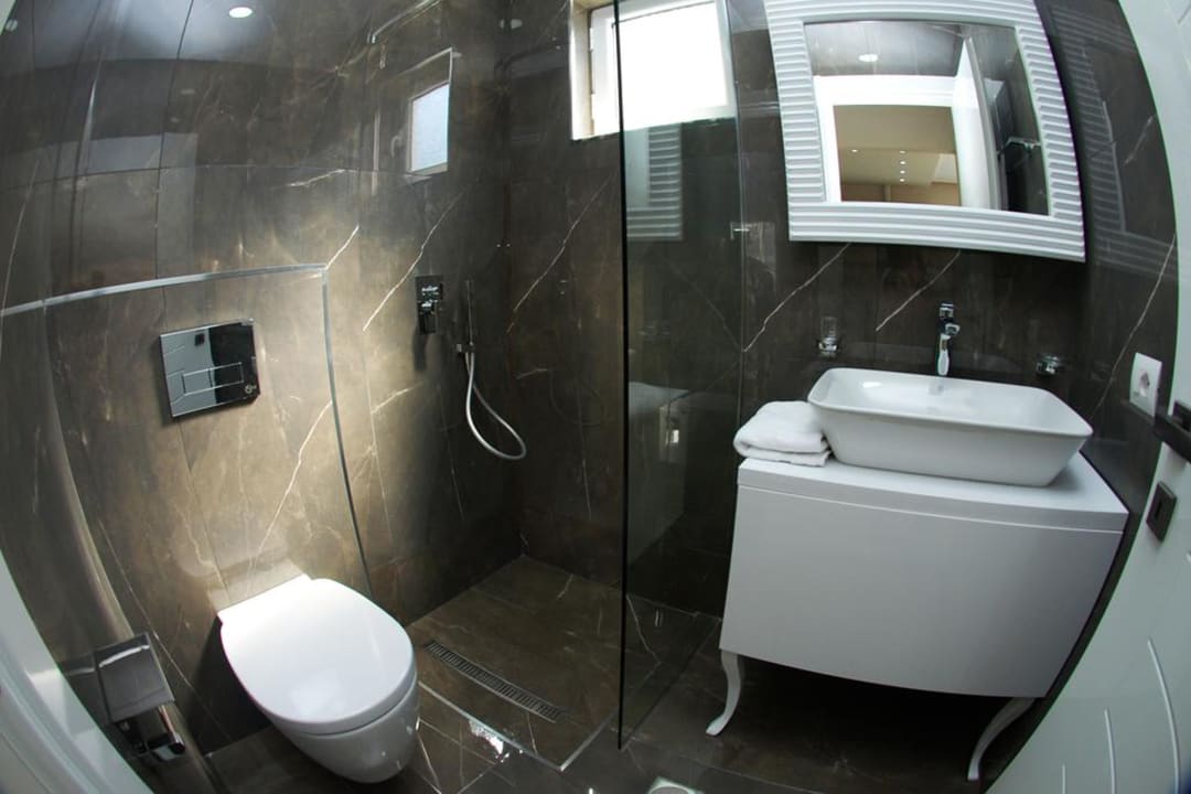 Zimmer Oceanic Luxury Apartments