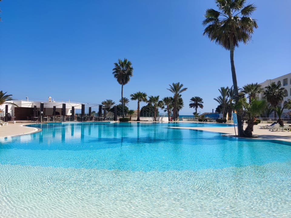 Pool Nozha Beach Resort & Spa