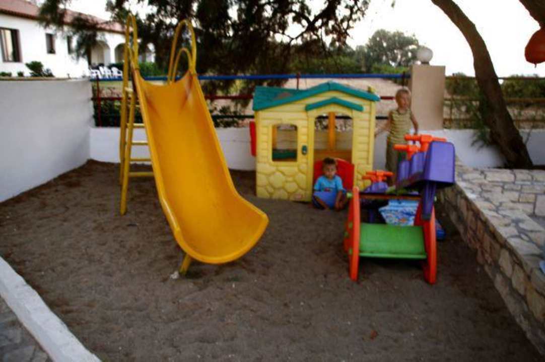 Kinderspielplatz Maravel Land