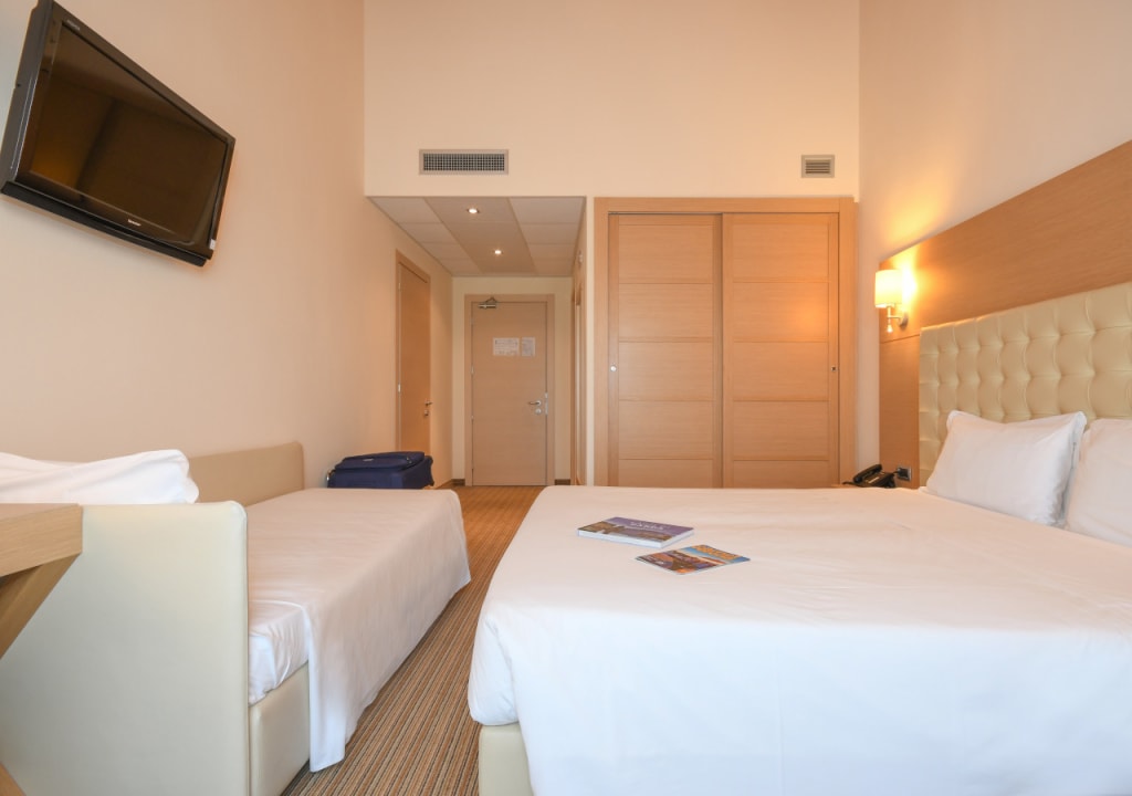 Zimmer TH Lazise - Hotel Parchi Del Garda