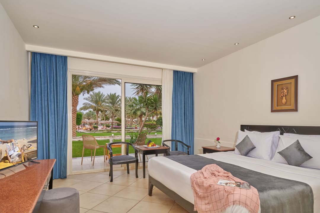 Zimmer Three Corners Sea Beach Resort