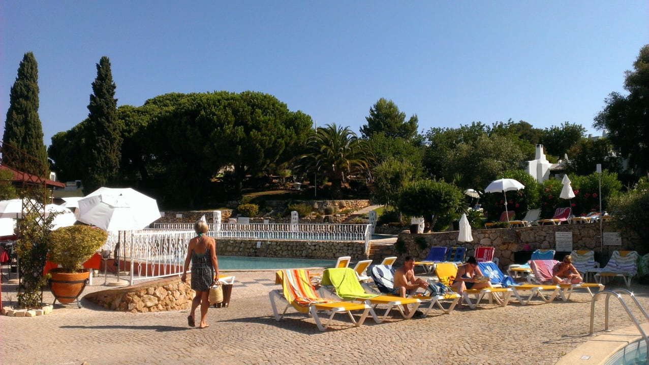 Pool morgens Hotel Quinta do Paraiso