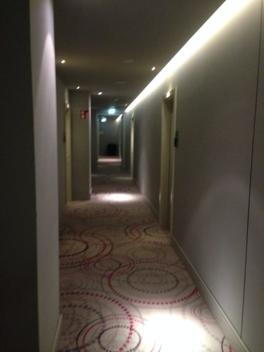 Gang The Posthouse Berlin – Leonardo Limited Edition