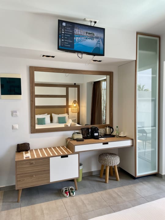 Zimmer Paralos Lifestyle Beach