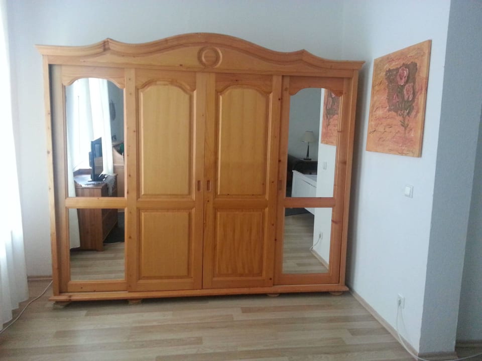 Schrank Hotel Niewerther Hof