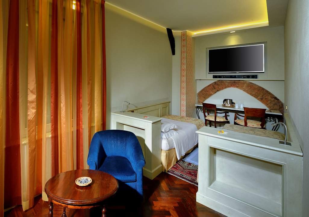 Zimmer Hotel Commercianti