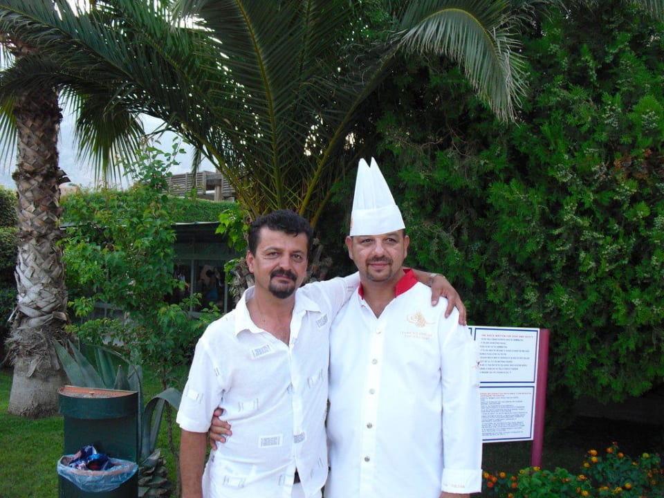 Cemal und Manager  Greenwood Kemer Resort