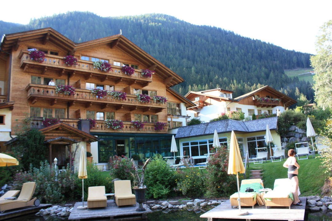 Ruheinseln am Teich Hotel Quelle Nature Spa Resort