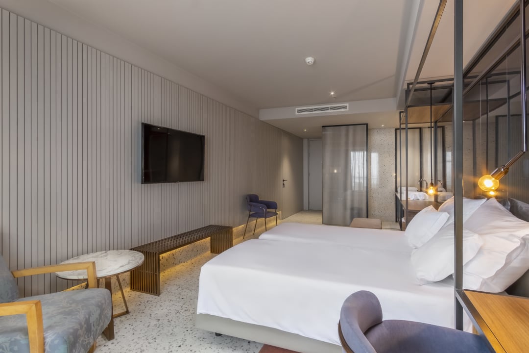 Zimmer NEXT by Savoy Signature