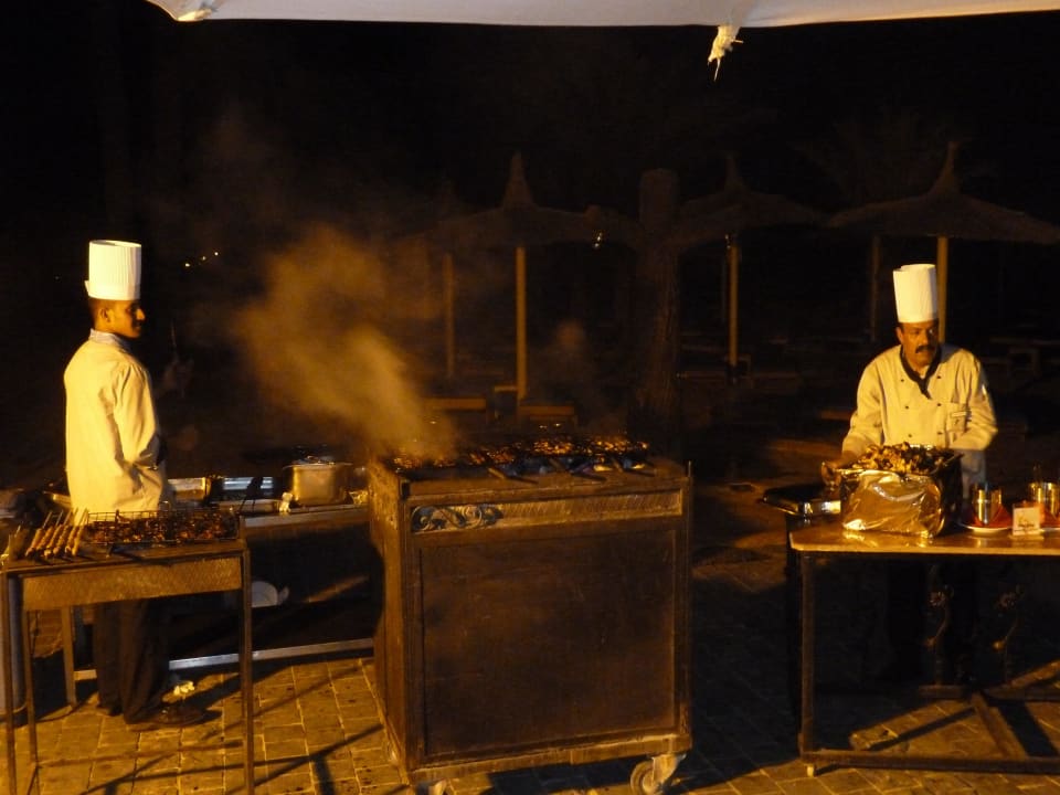 Grillen Beach Albatros Resort