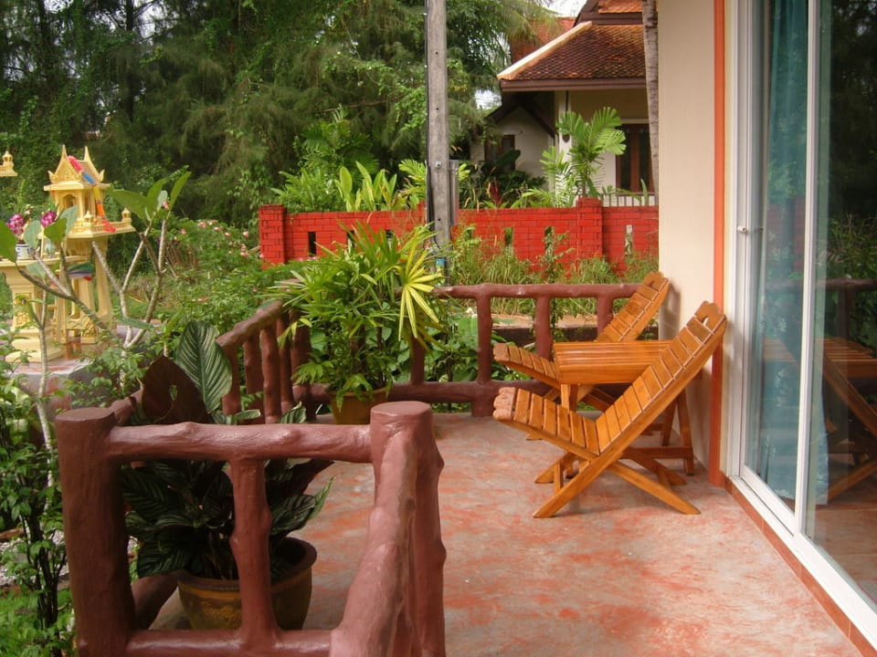 Balcony Khaolak Summer House Resort