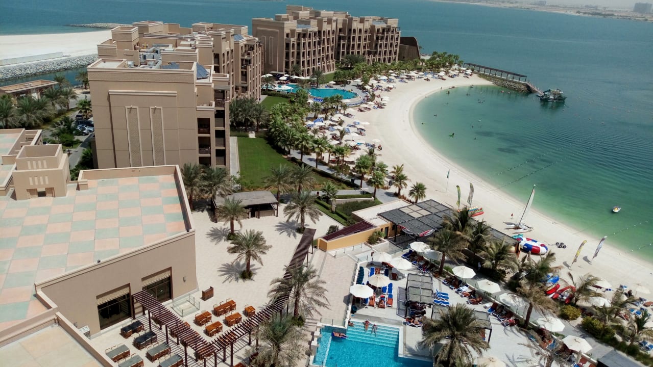 Außenansicht DoubleTree by Hilton Resort & Spa Marjan Island