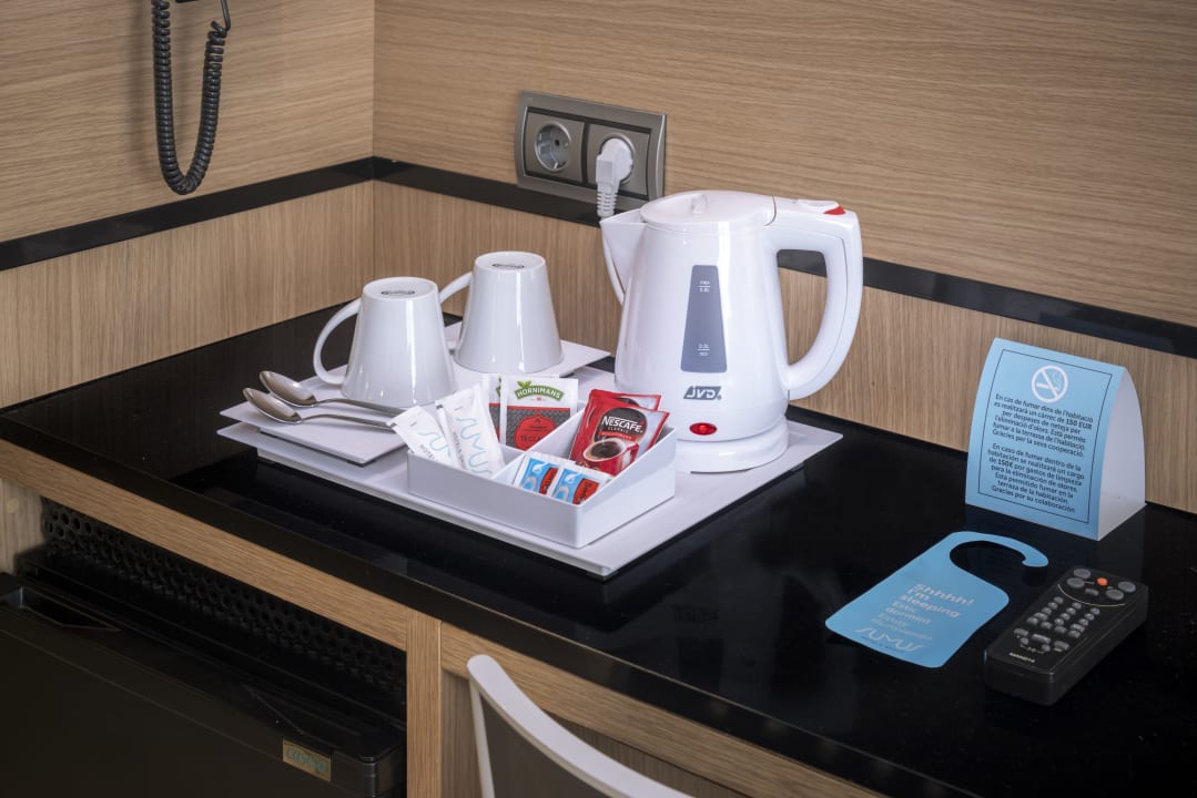 Zimmer Sumus Hotel Monteplaya