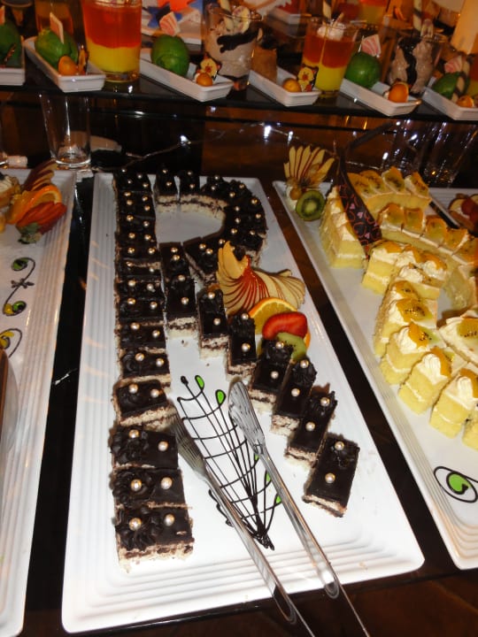 Gastro Three Corners Sea Beach Resort