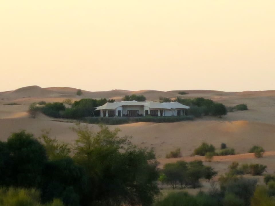 Außenansicht Al Maha, A Luxury Collection Desert Resort & Spa