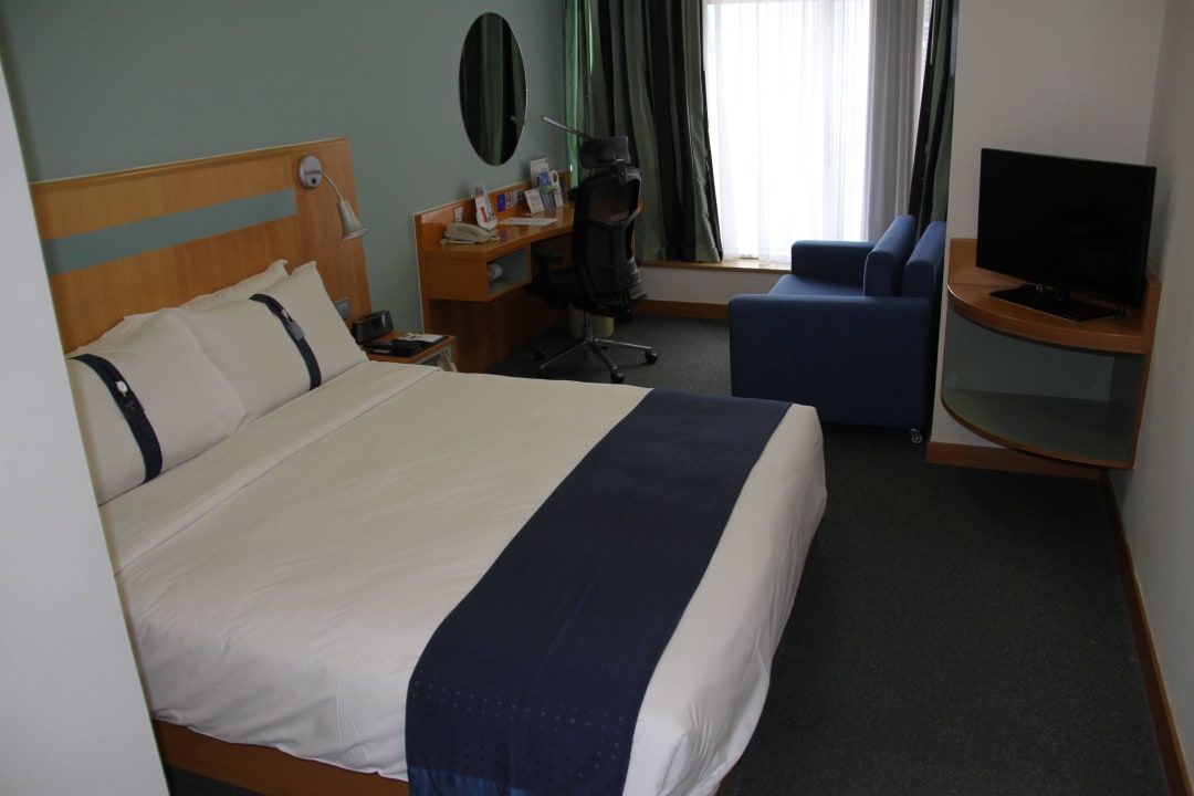 Double room Holiday Inn Express Causeway Bay Hong Kong