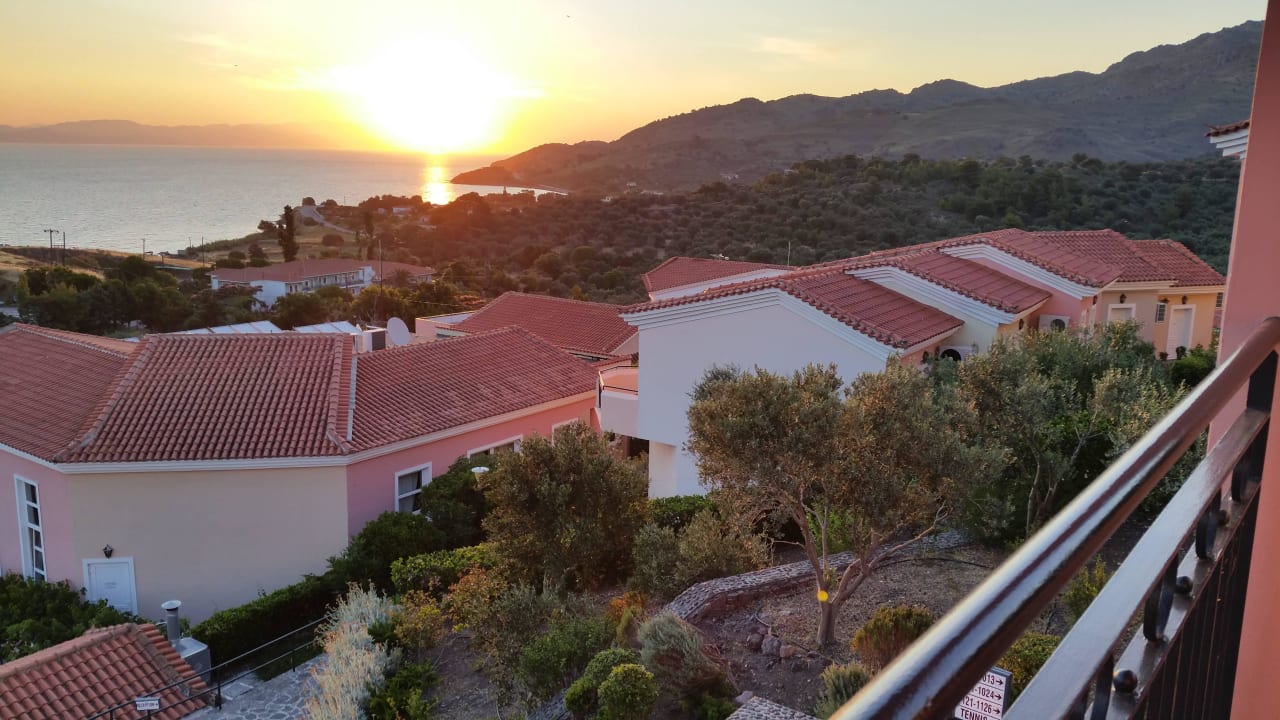 Sunrise vom Balkon jeden Morgen sehen Hotel Sunrise Resort