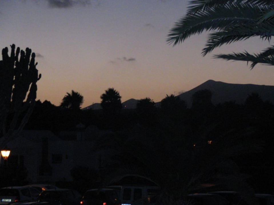 Nachts wird es ruhig. Hotel Riu Paraiso Lanzarote