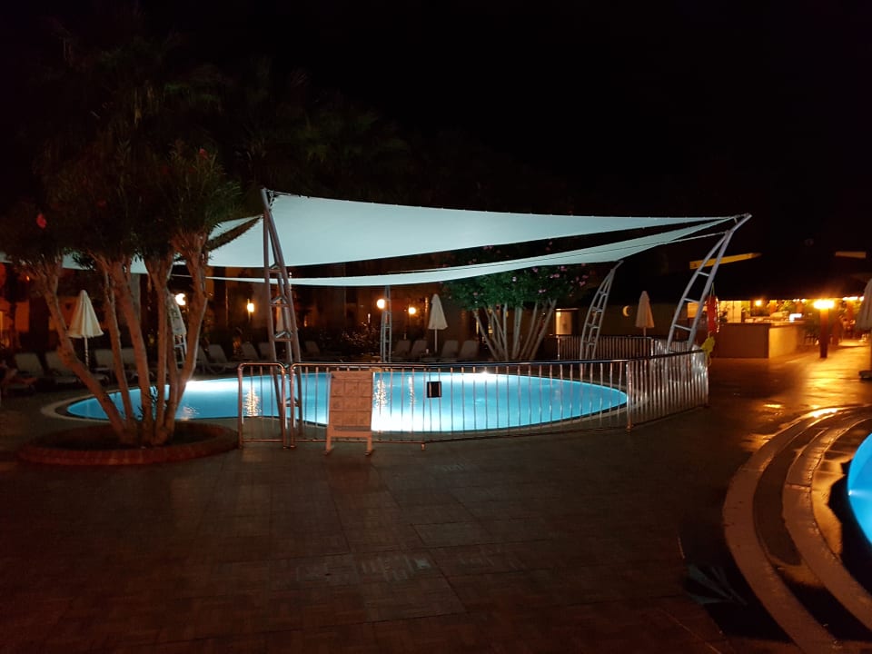 Pool VONRESORT Golden Beach