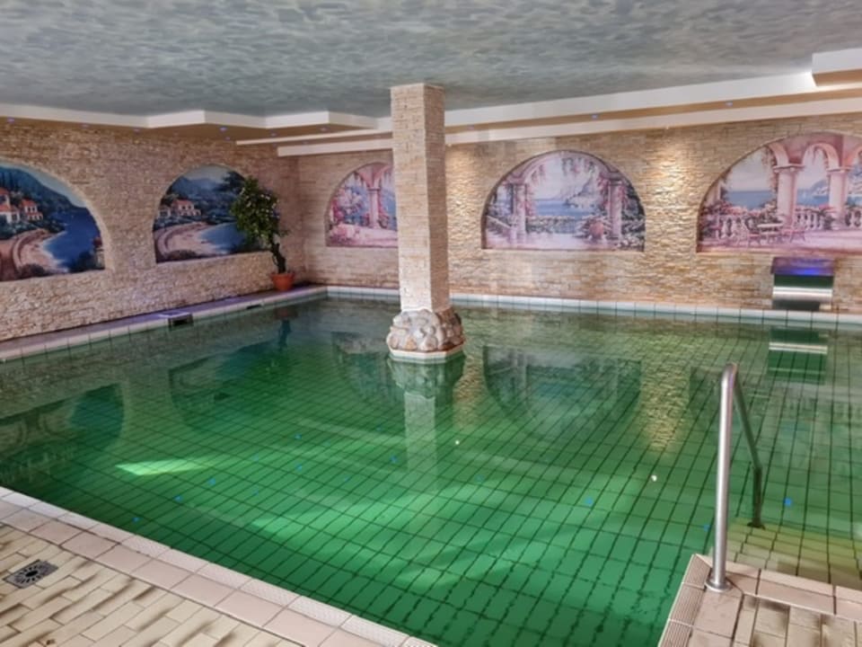 Pool Ferienhotel Ödenhof