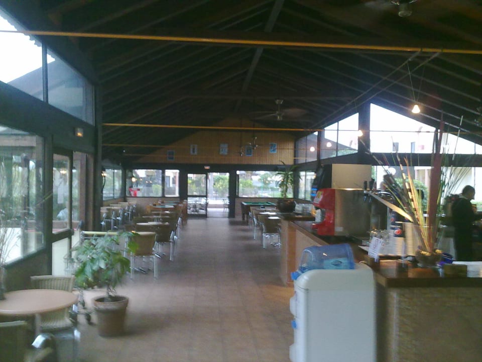 Eine Bahnhofsvorhalle hat mehr Charme SBH Hotel Royal Monica