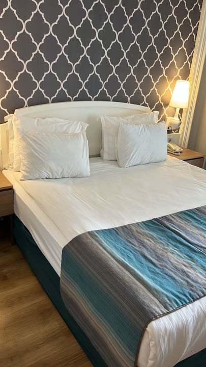 Zimmer Sherwood Exclusive Lara