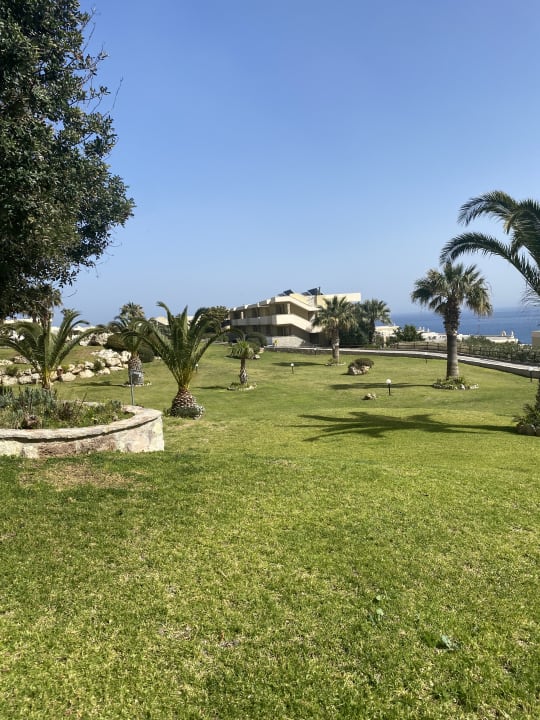 Gartenanlage Hotel Kalithea Horizon Royal
