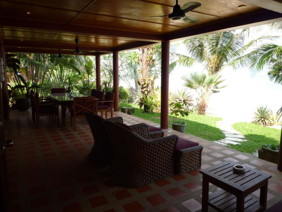Terrasse mit Blick zum Strand Coconut River Haus R2