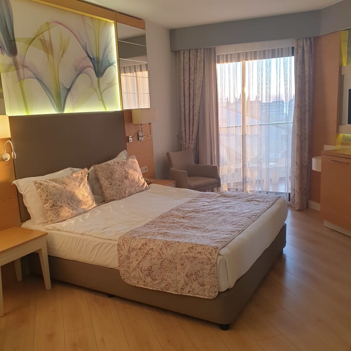 Zimmer Glamour Resort & Spa