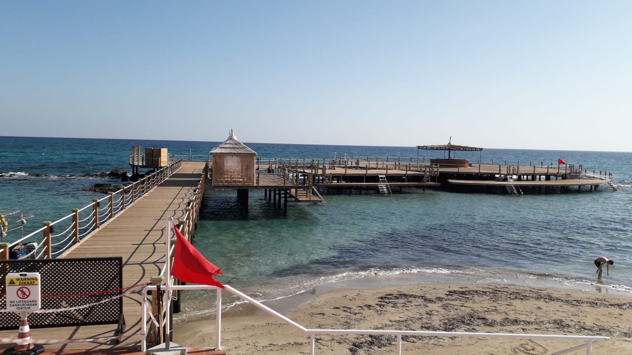 Strand Salamis Bay Conti Resort Hotel & Casino