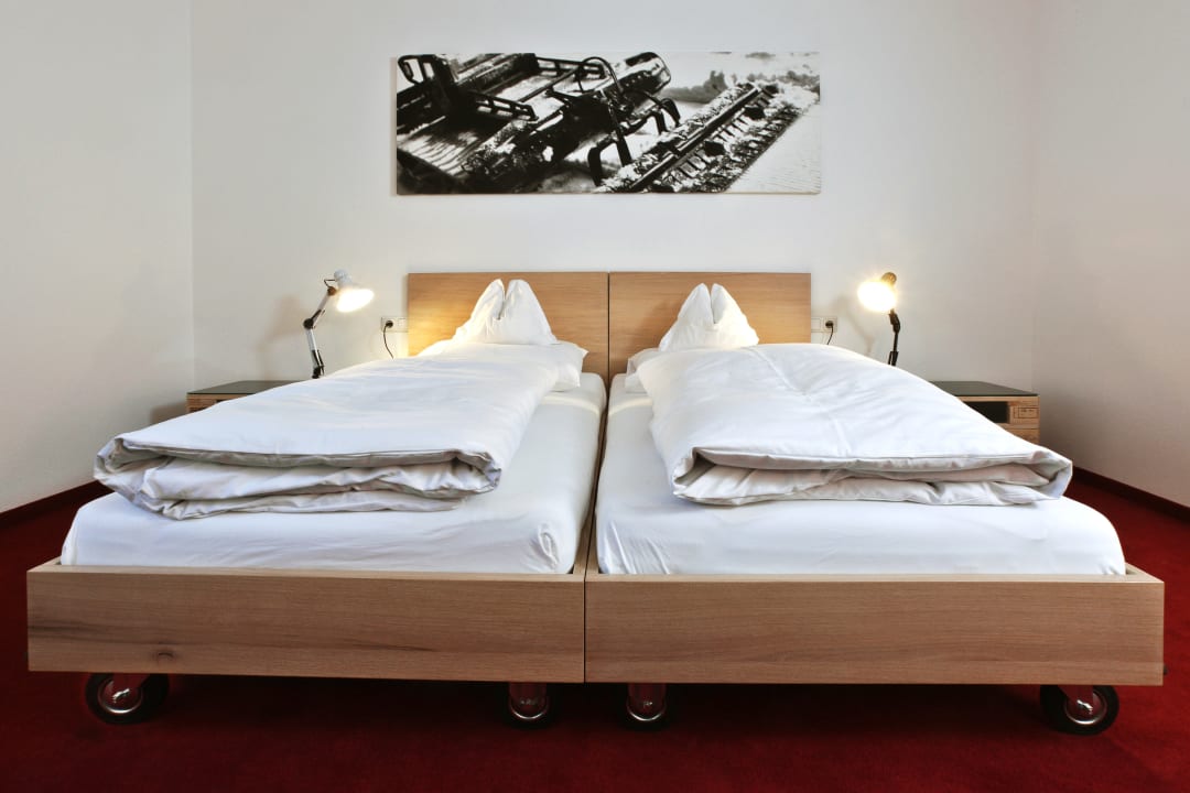 Zimmer Hinterwies - Ski in / Lodge / Dine