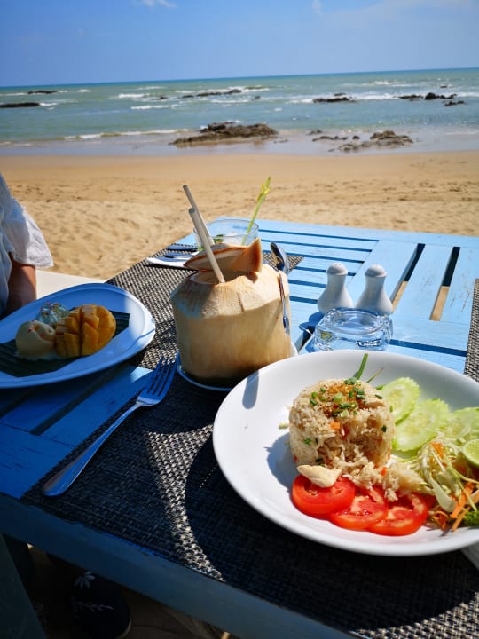 Gastro Ocean Breeze Resort