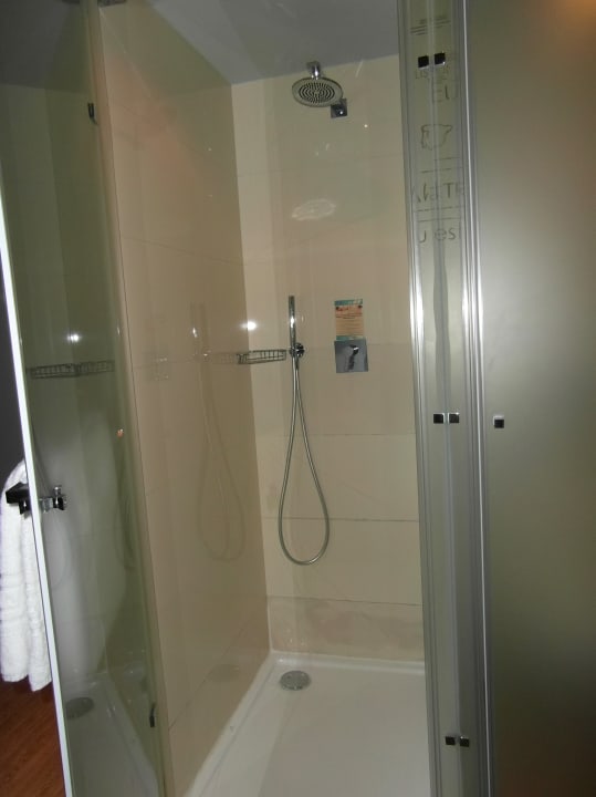 Zimmer Meliá Lisboa Aeroporto