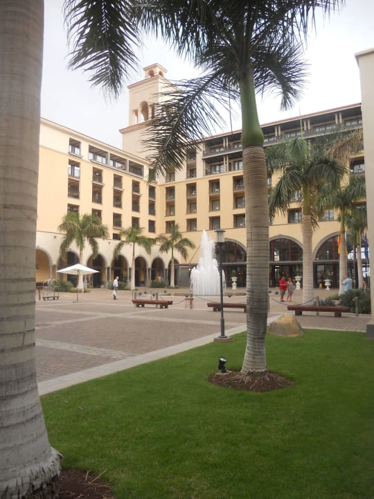 Hoteleinfahrt Lopesan Costa Meloneras, Resort & Spa