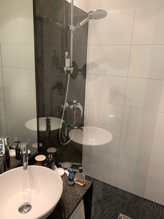 Zimmer Motel One Nürnberg-Plärrer