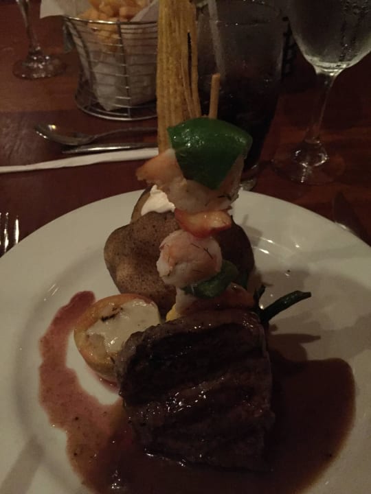 Surf und Turf im American Dinner Meliá Caribe Beach Resort-All Inclusive