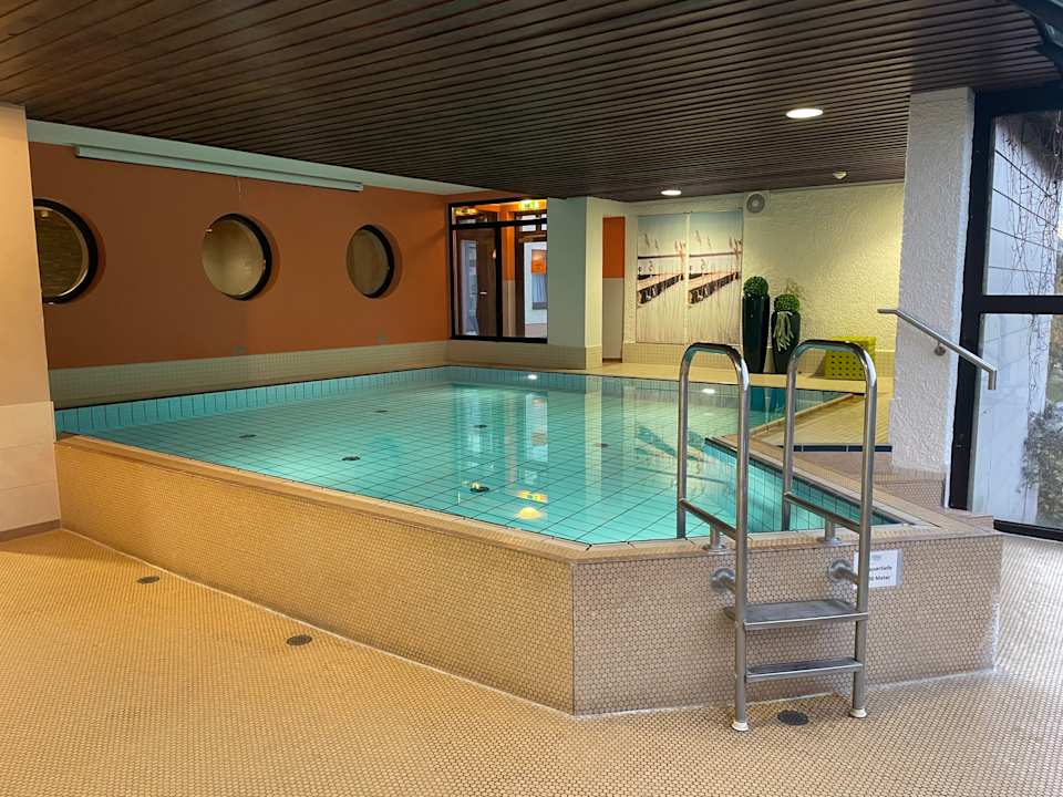 Pool Göbel's Seehotel Diemelsee