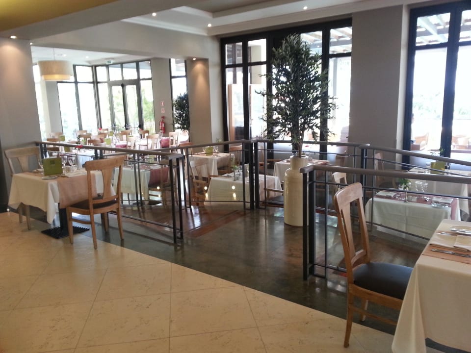 Blick ins Restaurant Hotel Porto Mare - PortoBay