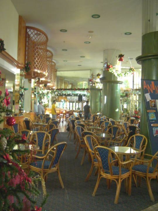 Aufenthaltsraum im Eingangsbereich mit Bar Corallium Beach by Lopesan Hotels - Adults only