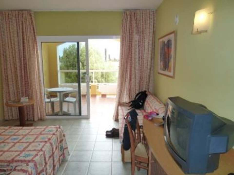 Unser Zimmer mit Aussicht auf Balkon AluaVillage Fuerteventura