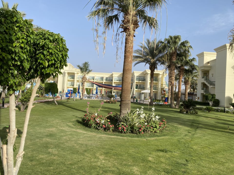 Außenansicht Swiss Inn Resort Hurghada