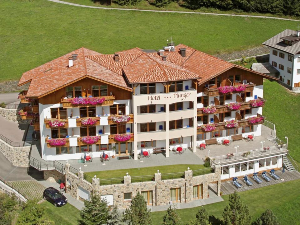 Hotel Plunger Hotel Plunger